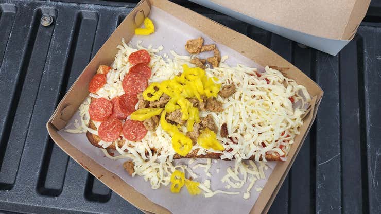 Image for Why the Ohio Valley Dumps Cold Cheese on Warm Pizza